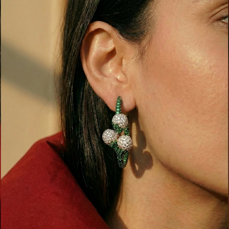 EMERALD VINE HOOPS
