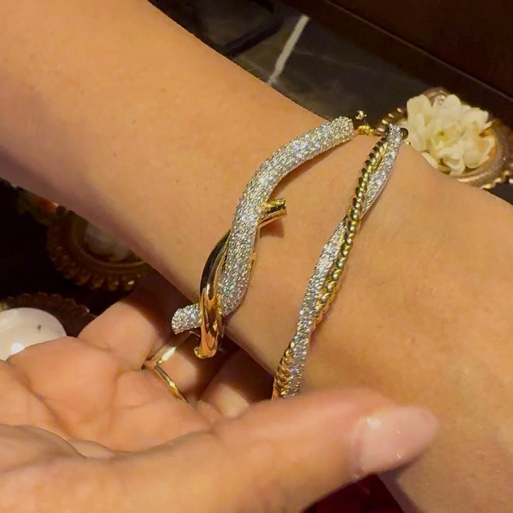 TWISTED LOGIC CUFF