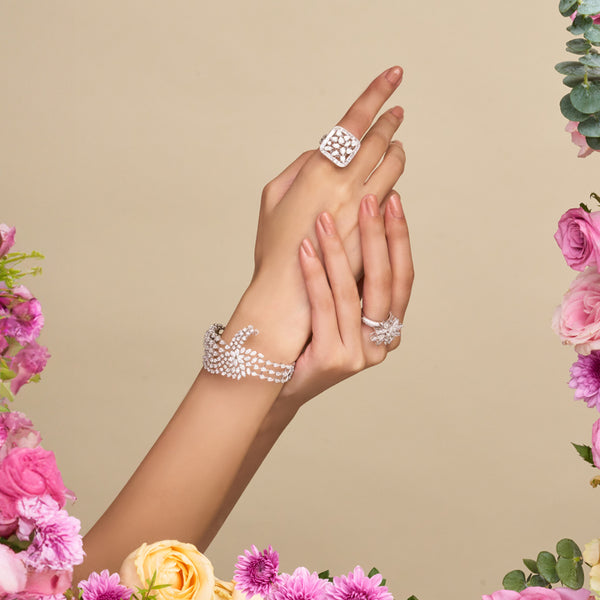 CASCADING DIAMOND BRACELET